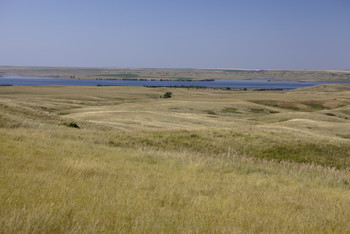 Wide prairie and the Missouri River